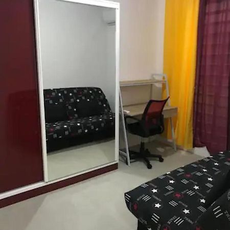 Meuble De Standing Au Coeur Des Commodites Schoelcher Kültér fotó